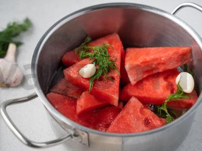 Marinuoti arbūzai Žingsnis 5
