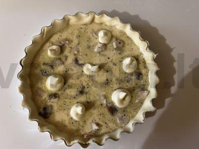 Auksinis pyragas su vištienos krūtinėle ir grybais Žingsnis 16