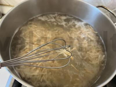 Kepta vermišelė su troškintu mėsa Žingsnis 5