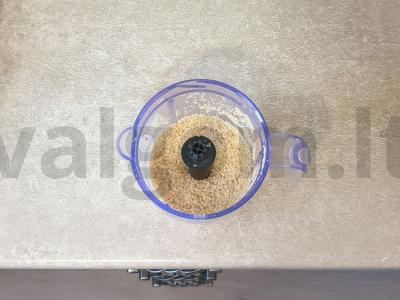 Namų žemės riešutų sviestas su medumi Žingsnis 2