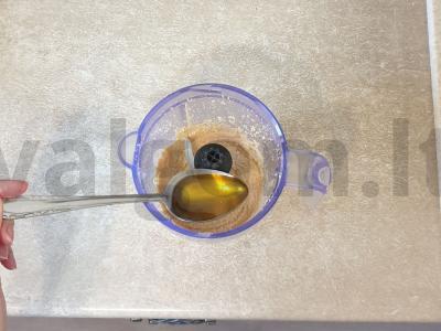 Namų žemės riešutų sviestas su medumi Žingsnis 3