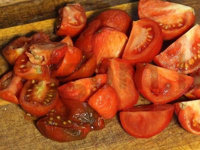 Toskaniškas troškintas sriuba su medžiotojų dešrelėmis, pupelėmis, avinžirniais ir lęšiais Žingsnis 8