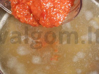 Toskaniškas troškintas sriuba su medžiotojų dešrelėmis, pupelėmis, avinžirniais ir lęšiais Žingsnis 13