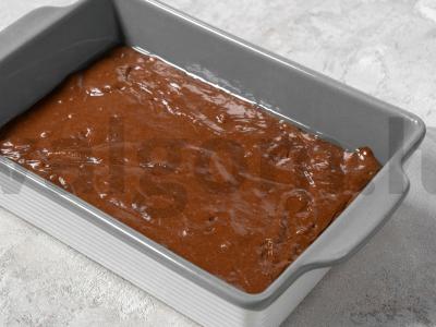 Drėgnas šokoladinis keksiukas Žingsnis 6