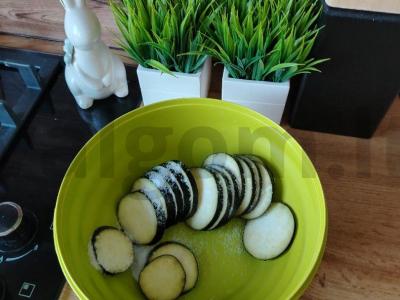 Užkandžių baklažanai su tilziter sūriu Žingsnis 1