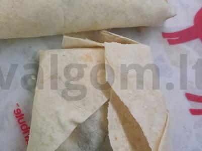 Lavašas su varške ir razinom „Kampučiai“ Žingsnis 3