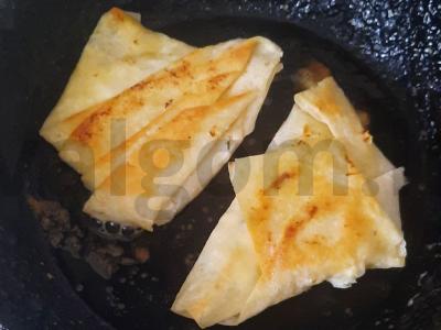 Lavašas su varške ir razinom „Kampučiai“ Žingsnis 7