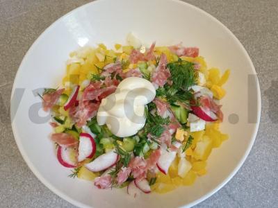 Okroška su rūkytomis dešromis ir majonezu ant pieno išrūgų Žingsnis 8