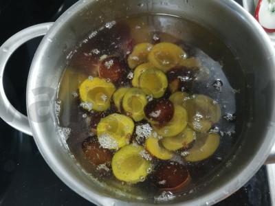 Slyvų kisielius Žingsnis 1