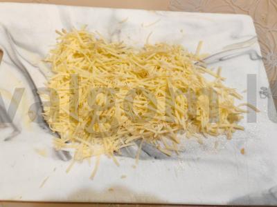 Bulvių apkepas su kalakutiena pietums Žingsnis 9