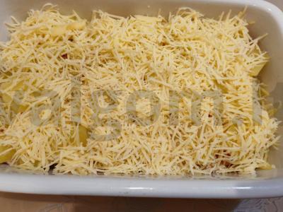 Bulvių apkepas su kalakutiena pietums Žingsnis 12