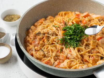 Makaronai su daržovėmis ir krevetėmis Žingsnis 6