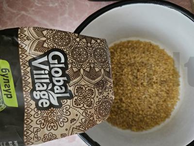 Bulguras su konservuotomis pupelėmis Žingsnis 1