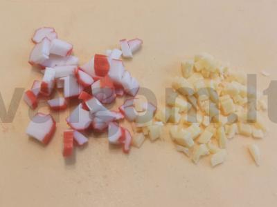 Krabų užkandis ant krekerių Žingsnis 1