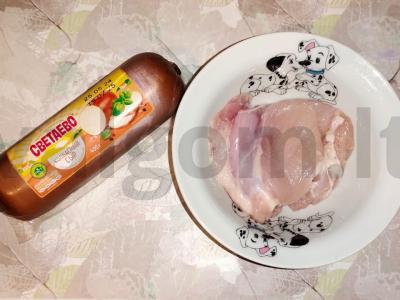 Indėnų vištienos šlaunelių blynai su dešrainių sūriu Žingsnis 1