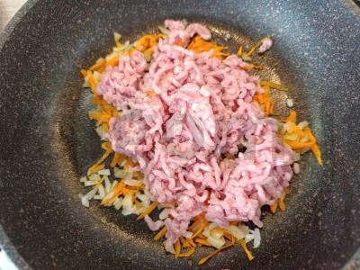 Lasagna su faršu, sūriu ir daržovėmis Žingsnis 2