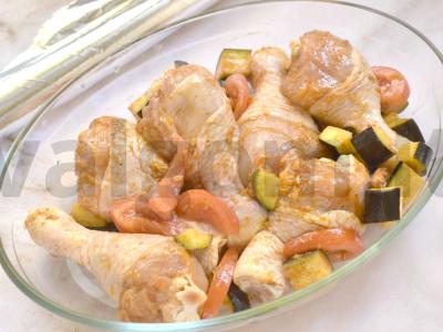 Vištienos blauzdelės su daržovėmis orkaitėje Žingsnis 6