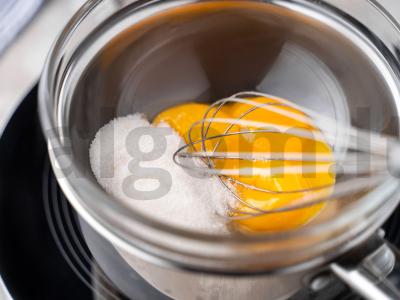 Bavarijos kremas Žingsnis 3