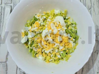 Sultingas salotas „Sofi“ su Pekino kopūstu Žingsnis 2