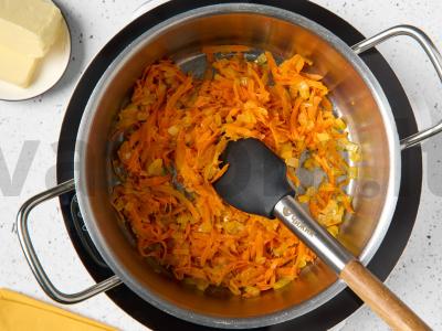 Ryžių sriuba su kotletais ir kiaušiniu Žingsnis 2