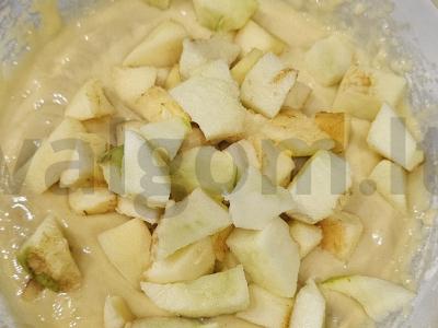 Obuolių pyragas per valandą Žingsnis 2