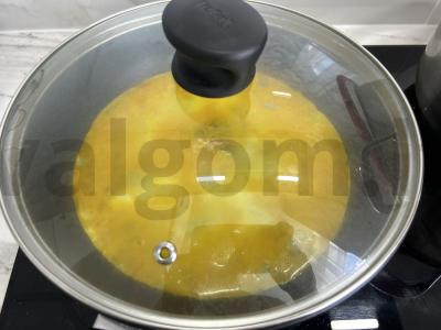 Kiaušinių ritinys su upėtakiu ir agurku pusryčiams Žingsnis 4