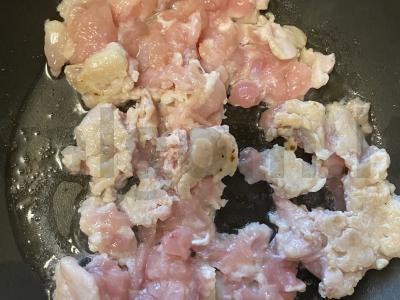 „Pružinukai“ su vištiena Žingsnis 1