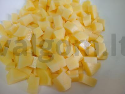 Vištienos sriuba su kviečių kruopomis Žingsnis 1