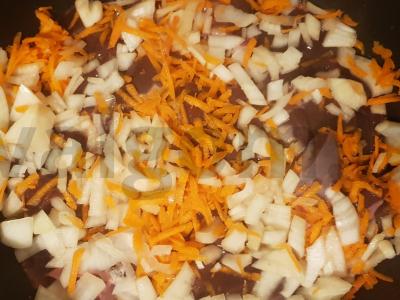 Makaronai-spiralės su kepenimis Žingsnis 2