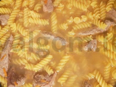 Makaronai-spiralės su kepenimis Žingsnis 5