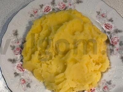 Vaikams skirtas bulvių košė „Grietinėlė“ pagrindine nuotrauka