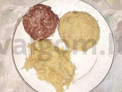 Kiaulienos kotletai bulvių apsuptyje Žingsnis 5