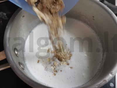 Avižinė košė su bananais Žingsnis 2