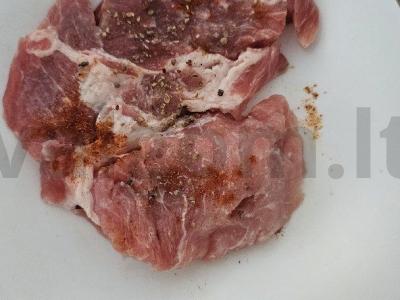 Steikai apelsinų marinate Žingsnis 1