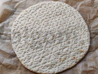 Pica su mocarela ir špinatais Žingsnis 1