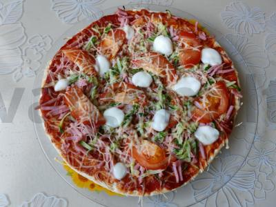 Pica su mocarela ir špinatais Žingsnis 9