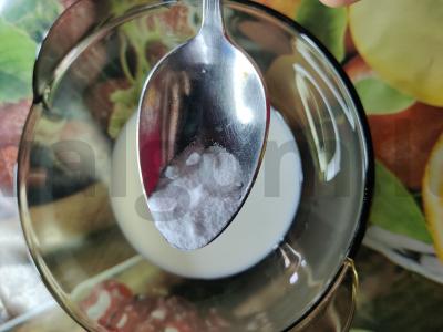 Keksiukai su riešutų padažu ir serbentų džemu Žingsnis 4