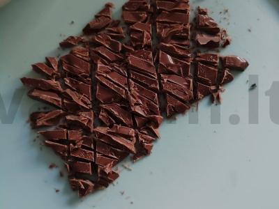 Banano duona su pieniniu šokoladu Žingsnis 5