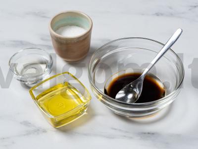 Salotas su kopūstais ir žemės riešutais Žingsnis 3