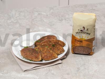 Grikių kotletai su sūriu pagrindine nuotrauka