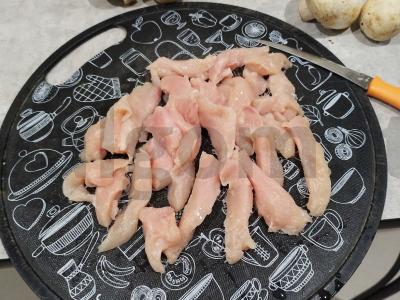 Žiulienas „Svečiai ant slenksčio“ Žingsnis 1