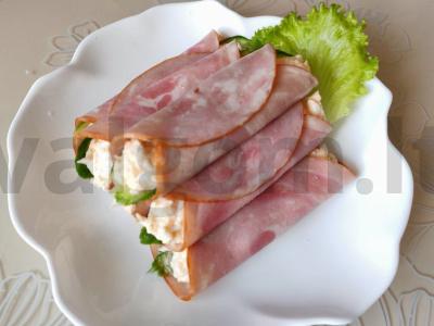 Užkandžių ritinėliai iš kiaulienos kaklo pagrindine nuotrauka