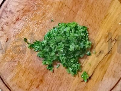 Salotos su vištienos krūtinėle ir alyvuogėmis Žingsnis 5