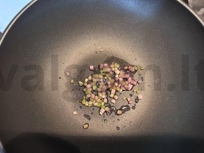 Pasta su krevetėmis ir džiovintais pomidorais Žingsnis 2