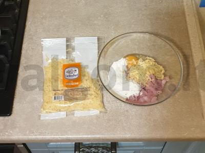 Kepti kalakutienos blynai su sūriu Žingsnis 4