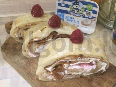 Suomijos blynai su švelniu įdaru pagrindine nuotrauka