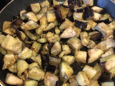 Salotos su baklažanais ir daržovėmis Žingsnis 5