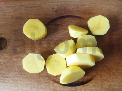 Užkandis „Bulvių grybukai“ Žingsnis 1