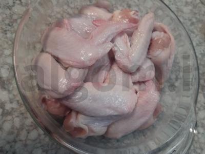 Vištienos sparneliai „Skani“ Žingsnis 1