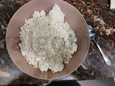 Baltyminiai varškėčiai pusryčiams Žingsnis 1